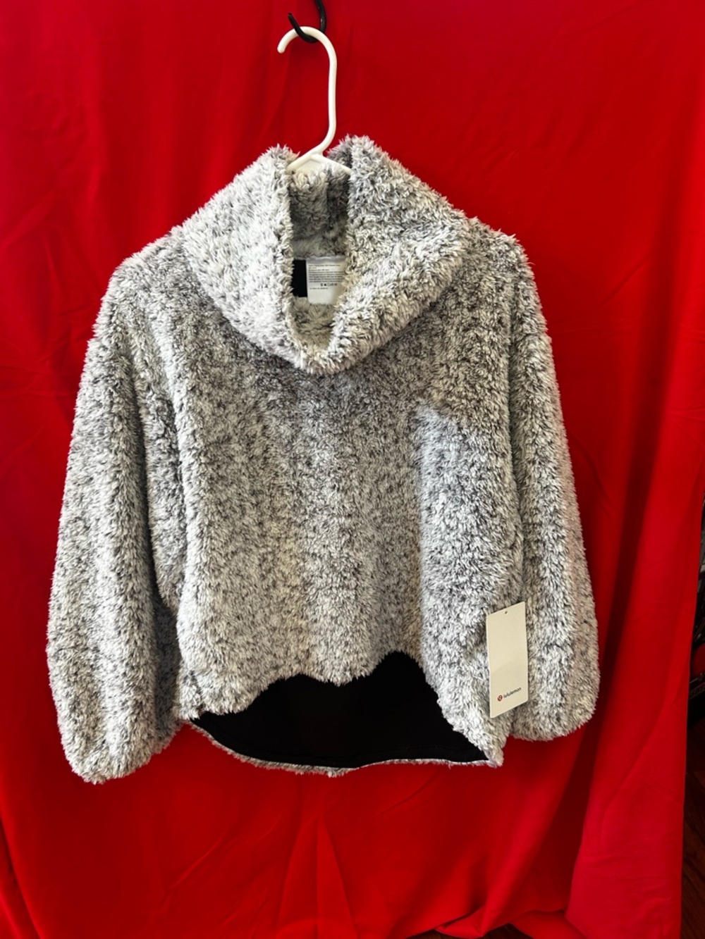 lululemon athletica Gray Fuzzy Pullover Jacket